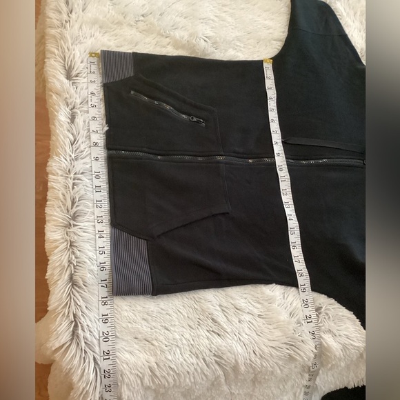 Champion black hooded full zip sweatshirt Woman’s size Medium pockets - Picture 5 of 10